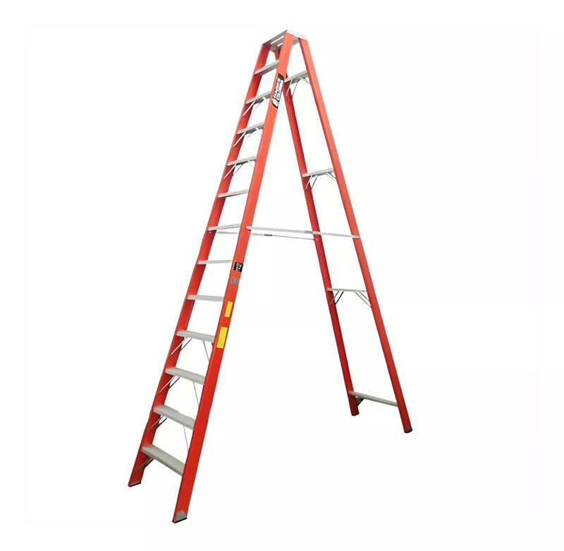 Escalera Fibra De Vidrio Industrial Tijera 8 Tramos 243 X 59 Cm Cap. 250 Kg Ref. F008 Marca Aladino