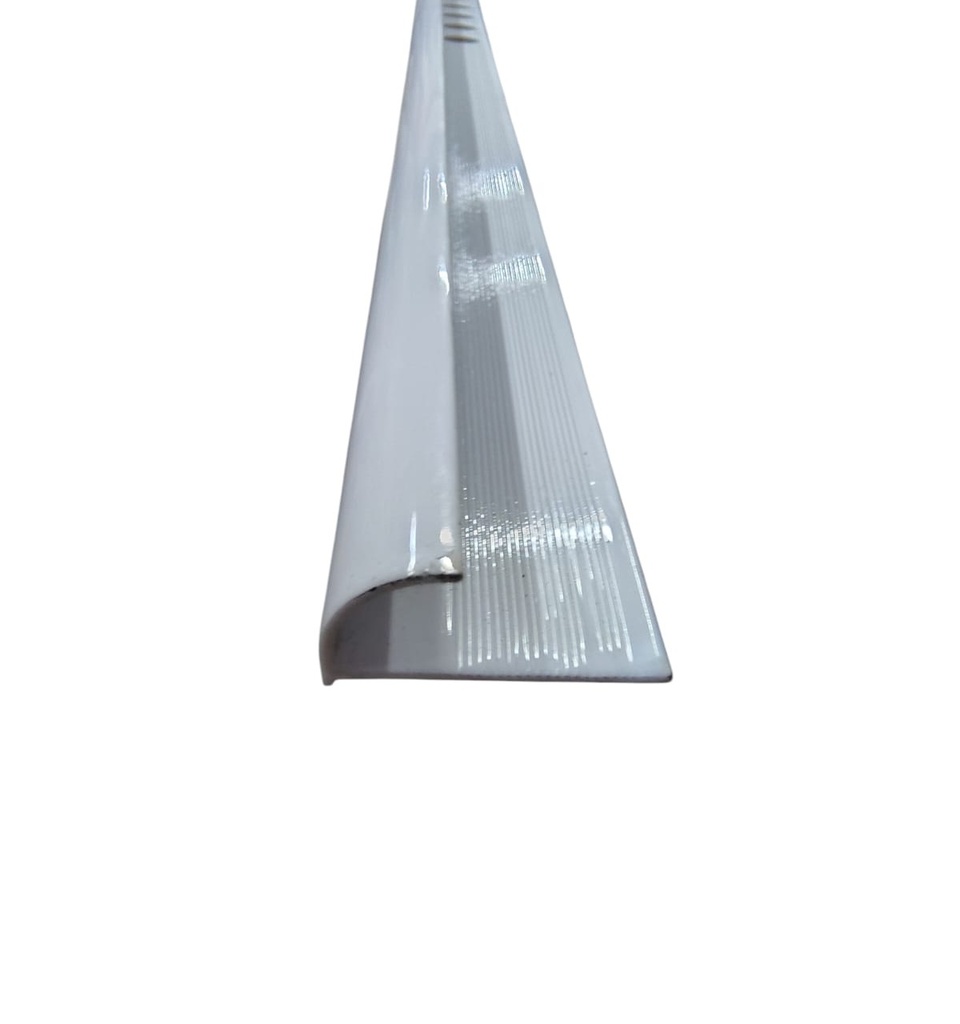 PERFIL / FLEJE DE ALUMINIO PARA PORCELANATO 2.6 MTRS X 2.3 CM C/ BLANCO REF. GLO-BLANCO GLOBAL
