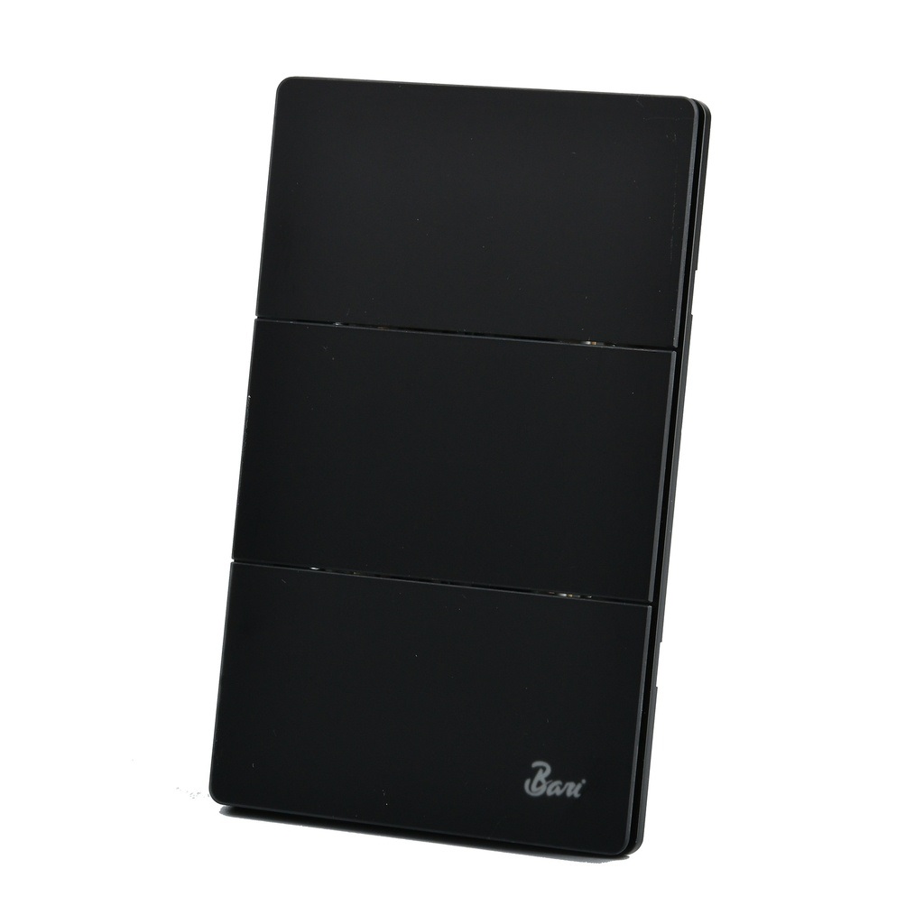 INTERRUPTOR TRIPLE SERIE SPENTO COLOR NEGRO MATE REF. INT.14.03 MARCA BARI