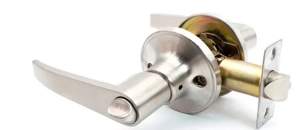 CERRADURA DE MANILLA / TUBULAR C/ ROSETA PARA CUARTO COLOR CROMADO BRILLANTE REF. DL-6411B-SN / 8255 MARCA COVO