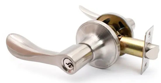 CERRADURA DE MANILLA / TUBULAR C/ ROSETA IZQUIERDA OVALADA COLOR CROMADO BRILLANTE  REF. DL-6021B-SN-L / 8460 MARCA COVO