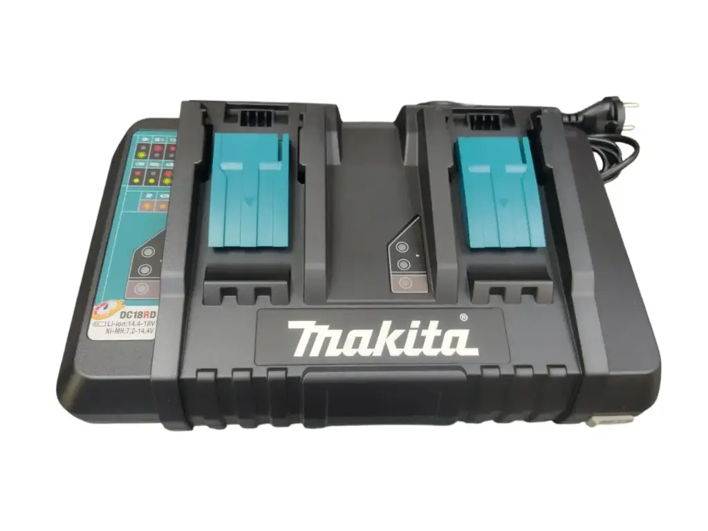 CARGADOR DE BATERIA LI-ION DOBLE 18V 4.0 AMP REF. 196433-6 / DC18RC / 4444033 MARCA MAKITA