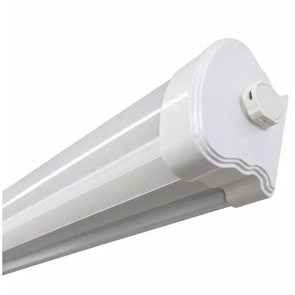 LAMPARA HERMETICA ANTIPOLVO 50W 1.2MTS 7000LM 6000K 85-277V IP65 MOD. AP 50W REF. 61000901 MARCA LUCERNA