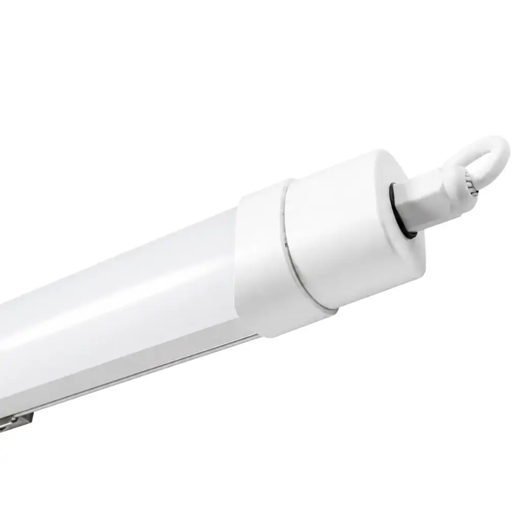 LAMPARA HERMETICA ANTIPOLVO 18W 60CM 1530LM 6000K 100-277V IP65 MOD. AP 18W REF. 61009077 MARCA LUCERNA