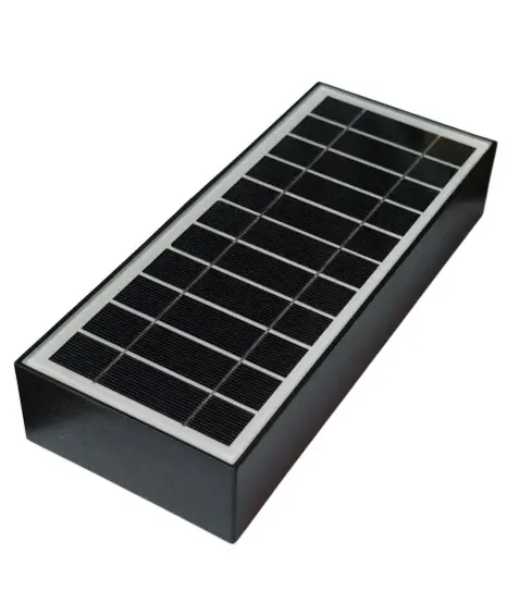 LAMPARA SOLAR 60W 2800-3000K 900ML IP65 BAT. LI-ION (3000mAh 3.7V 11.1W) PANEL (2.8W, DC5.5V) COLOR NEGRO REF. LUM-968-SB MARCA LUMIND