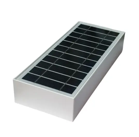 LAMPARA SOLAR 60W 2800-3000K 900ML IP65 BAT. LI-ION (3000mAh 3.7V 11.1W) PANEL (2.8W, DC5.5V) COLOR BLANCO REF. LUM-968-SW MARCA LUMIND