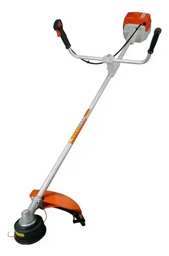 DESMALEZADORA LIGERA A GASOLINA DE 52 CC 2.2 HP 7500 RPM 1000 ML MOD. NTB520B REF. AGNECDZDZ004-P AGE USA