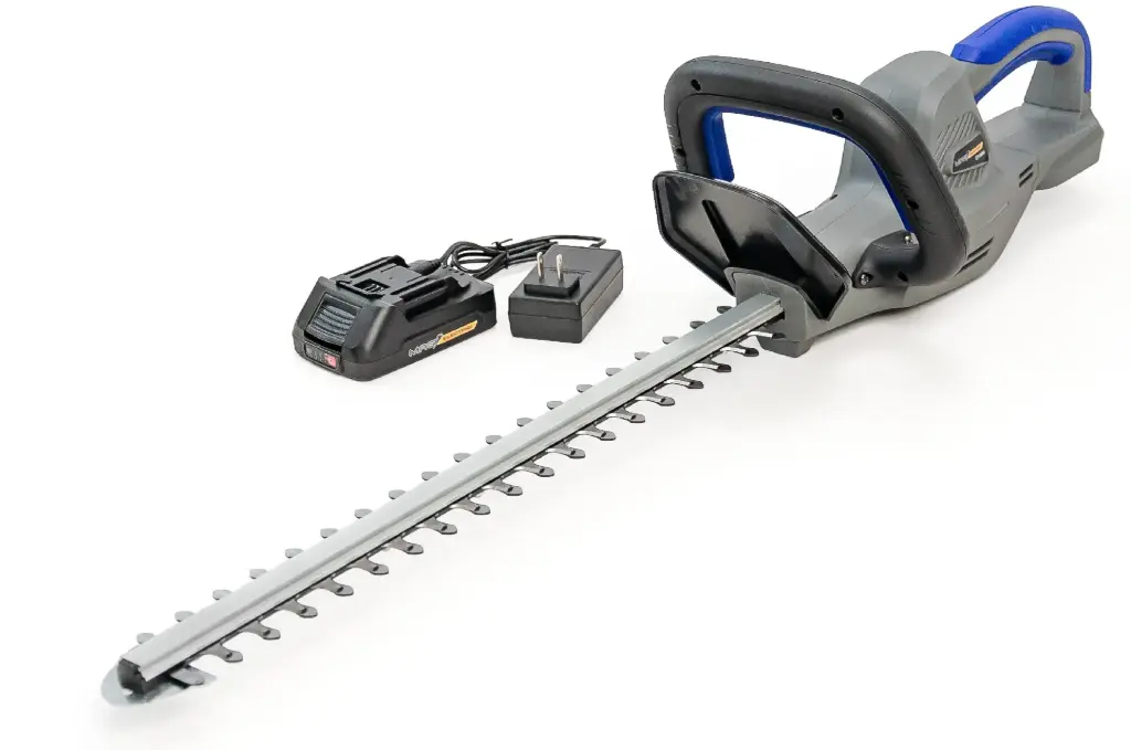 SIERRA / CORTASETOS INALAMBRICO 18" 180W 38 DIENTES C/ BATERIA 4.0Ah + CARGADOR MOD. CT180W REF. EAB-1000 MARCA MAG