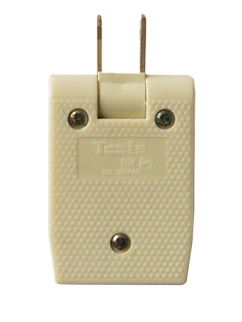 BENJAMIN / ADAPTADOR TRIPLE FLEXIBLE 2 POLOS 15 AMP 125 V BAKELITA MARFIL REF. KOB-792 MARCA KOBY