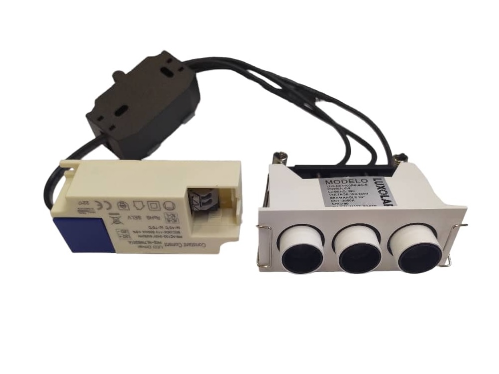 APLIQUE LED MINI SPOT P/EMPOTRAR 3 X 6 W 3000K 24° RECTANG. BLANCO REF.DA4103RS-BC-B LUXOLAR