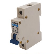 BREAKER TERMOMAGNETICO 1 X 6AMP C. CURVE REF .DZ49-63/1P/6A IEC60898.1 GB10963.1 MARCA ANDELI