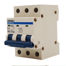 BREAKER TERMOMAGNETICO 3 X 50 AMP C. CURVE MOD. DZ49-63-3P-50A REF. CON02022 MARCA ANDELI