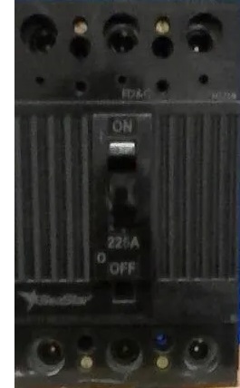 BREAKER SUPERFICIAL TQD 3 X 150 AMP MARCA SEA STAR