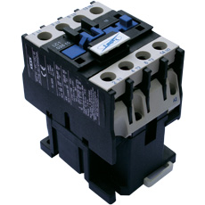 CONTACTOR DE 32 AMP AC3 / 50 AMP AC1 EN 220 VAC DE 3P ( 50 / 60 HZ ) REF. 00322 MARCA EBCHQ