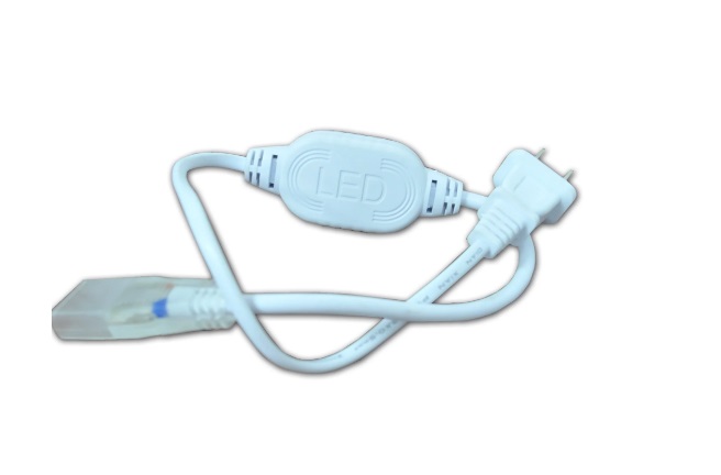 CONECTOR MACHO/TOMA PARA CINTA LED BLANCA 110 V MARCA LUZ DE ORO