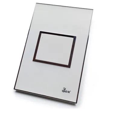 TAPA CIEGA SERIE BIANCO COLOR BLANCO C/ CROMADO REF. INT.04.10 MARCA BARI