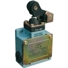 INTERRUPTOR FINAL DE CARRERA MET. DE ROLDANA Y PALANCA ( LIMIT SWITCH ) REF. 23121 MARCA EBCHQ