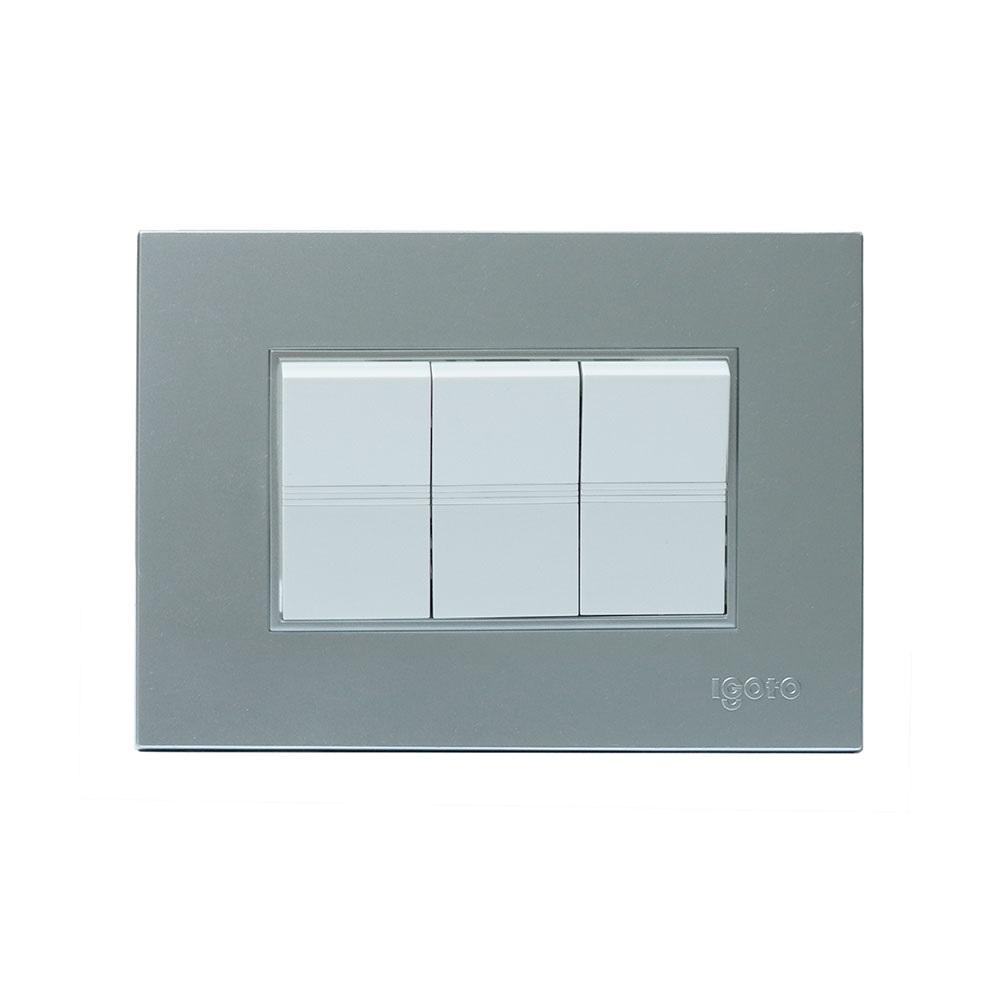INTERRUPTOR TRIPLE COLOR PLATEADO REF. Z516-S MARCA IGOTO