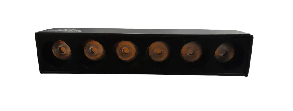 LAMPARA LED LINEAL MULTISPOT 6W 48V 3500K 12X2.5X4.5 CM NEGRO P/RIEL MAGNETICO REF. LSFM6WW ILUMINAK