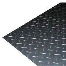LAMINA ESTRIADA 1.20 X 2.40 MTS X 5.00 MM ( 129,60 KG)