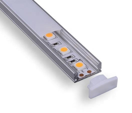 PERFIL DE ALUMINIO PLANO SUPERFICIAL PARA CINTA LED 1 MT REF. ILU.02.01 MARCA BARI