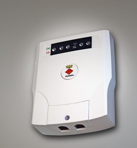 PROTECTOR DE VOLTAJE MULTIPROPOSITO 220V AC 30A MOD. V064 MARCA PICKENS