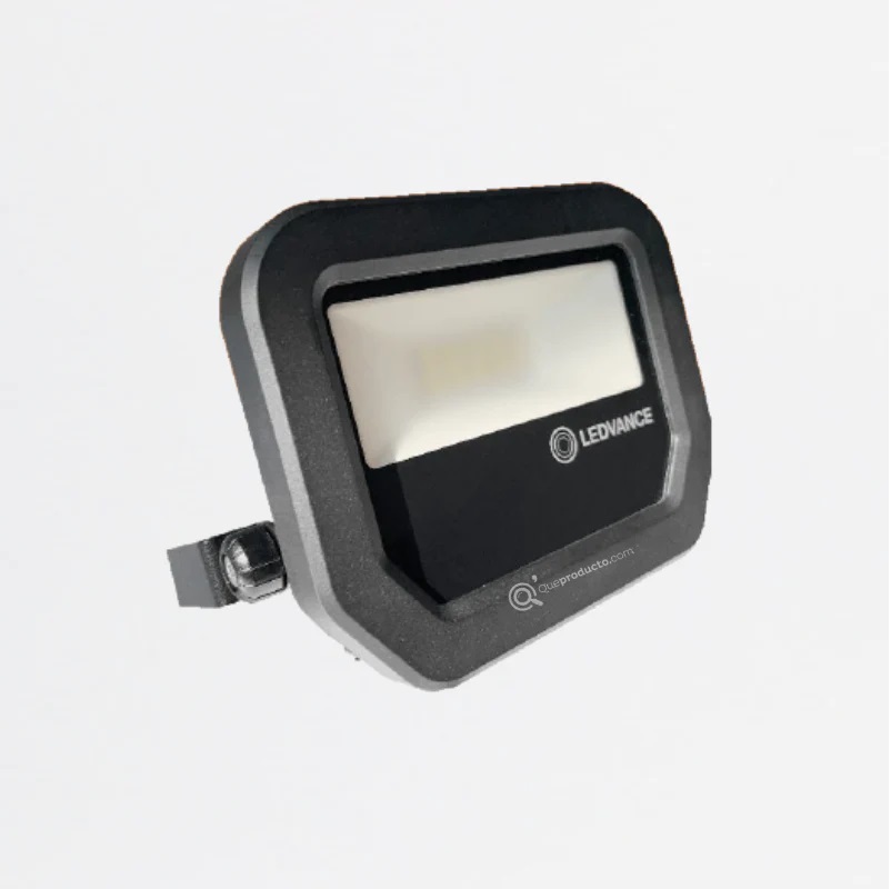 REFLECTOR LED 50W 3000K 5500LM 100-277V IP65 NEGRO REF. 7016875 MARCA LEDVANCE OSRAM