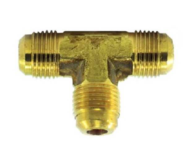 TEE DE LATON FLARE 45° SAE X SAE 1/8" REF. 44-FV-04 MARCA VENEPRO