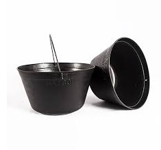 TOBO ALBAÑIL PLASTICO 8LTS CON ASA DE METAL PARA CONSTRUCCION COLOR NEGRO REF. 466431 MARCA INDUMA