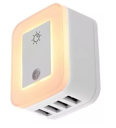 TOMA CORRIENTE USB 4 TOMAS DE 4,8 A / 110-220 V/ LUZ NOCT AUTOM DIMEABLE REF.108769 MARCA FORZA
