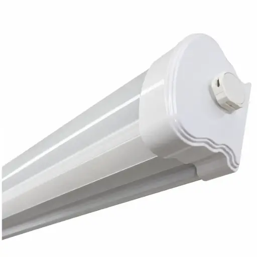 [LAM-LUC-AP50W] LAMPARA HERMETICA ANTIPOLVO 50W 1.2MTS 7000LM 6000K 85-277V IP65 MOD. AP 50W REF. 61000901 MARCA LUCERNA