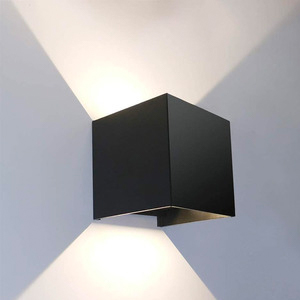 [APL-LUX-LUX.GP-MZC-1] APLIQUE CUADRADO CUBO CORTO SUPERFICIAL 1 DICROICO COLOR NEGRO REF. LUX.GP-MZC-1 MARCA LUXOLAR