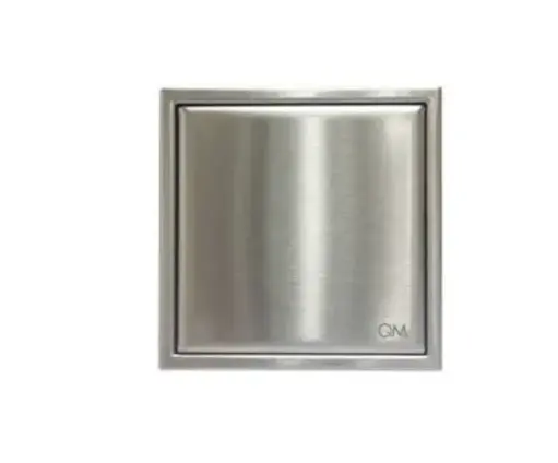 [REJ-QM-14.100.2012.ST] REJILLA CUADRADA / CENTRO PISO 4" X 4" P/TUBO 3-4" SERIE MIRA COLOR SATINADA MARCA QUALITY METAL